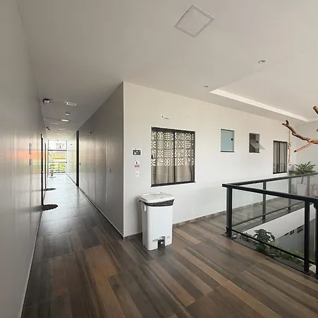 Loft de Luxo no Braga: Perfeito para Casais - Ar, Wi-Fi e Estilo-2