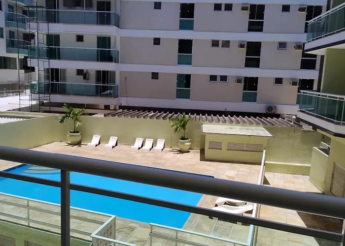 Apto 2 Quartos Com Ar Cond, Predio Frente P/ Praia Cabo Frio